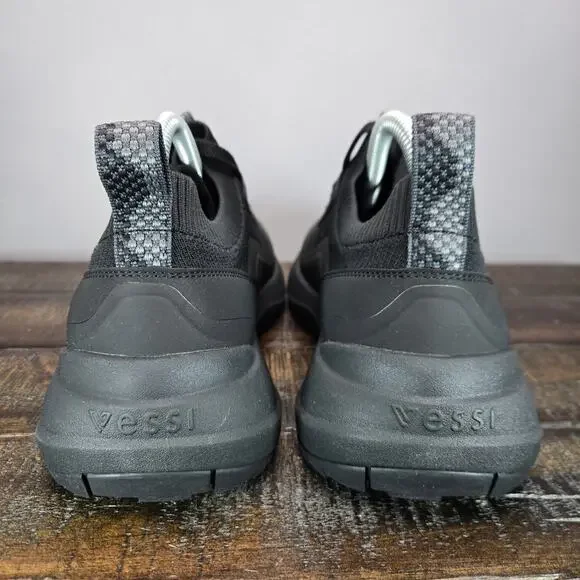 NEW Vessi Stormburst Low top Mens Size 6 Waterproof Shoes Sneakers Hiking Black